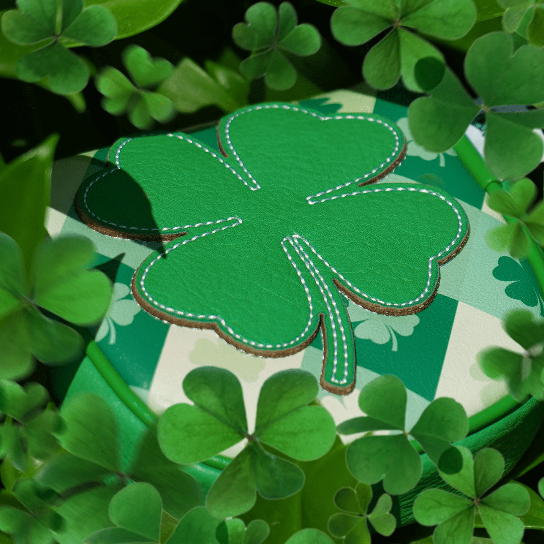 FOUR-LEAF CLOVER BINAURAL MAGNET DF3 GOLF PUTTER COVER - Funky HeadcoversFOUR-LEAF CLOVER BINAURAL MAGNET DF3 GOLF PUTTER COVERFunky HeadcoversFunky HeadcoversB6013202FOUR-LEAF CLOVER BINAURAL MAGNET DF3 GOLF PUTTER COVER